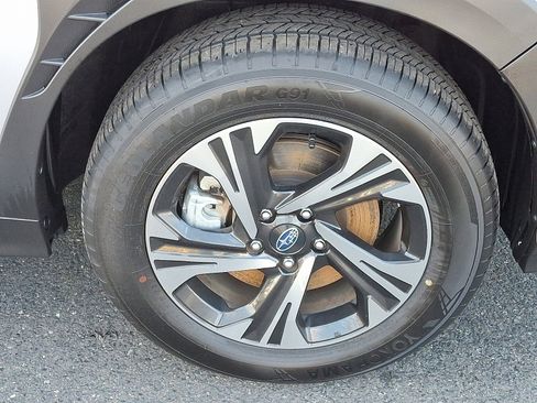 Certified 2024 Subaru Crosstrek 2.0i Premium image 8