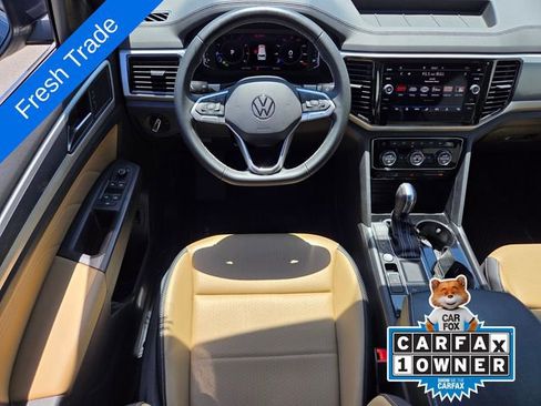 Certified 2023 Volkswagen Atlas Cross Sport SE w/ Panoramic Sunroof Package FWD image 14