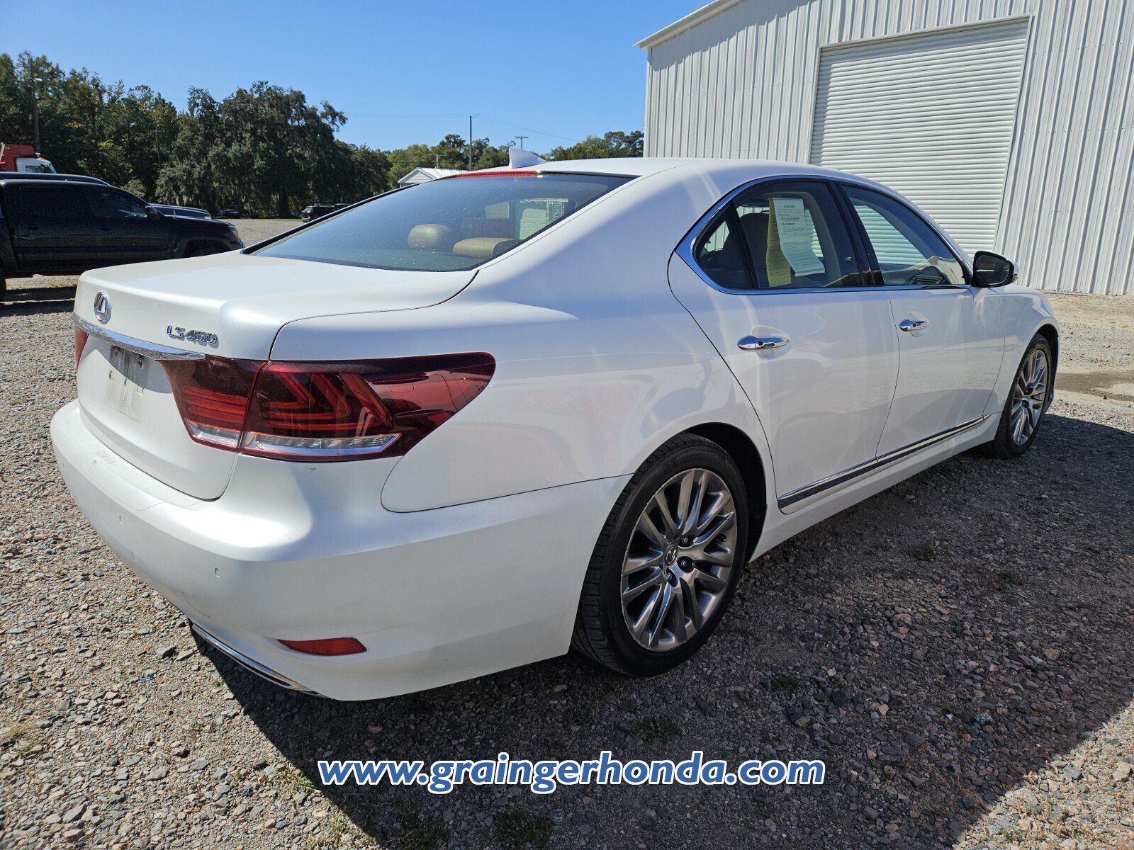 Used 2015 Lexus LS 460 w/ Comfort Package RWD image 6