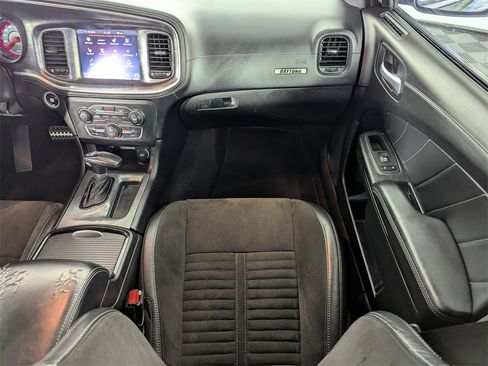 Used 2022 Dodge Charger Scat Pack w/ Daytona Edition Group image 16