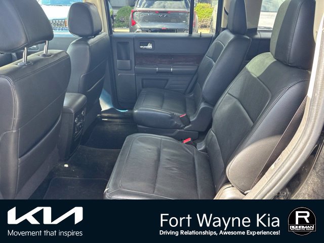 Used 2016 Ford Flex Limited w/ Equipment Group 301A AWD/4WD image 11