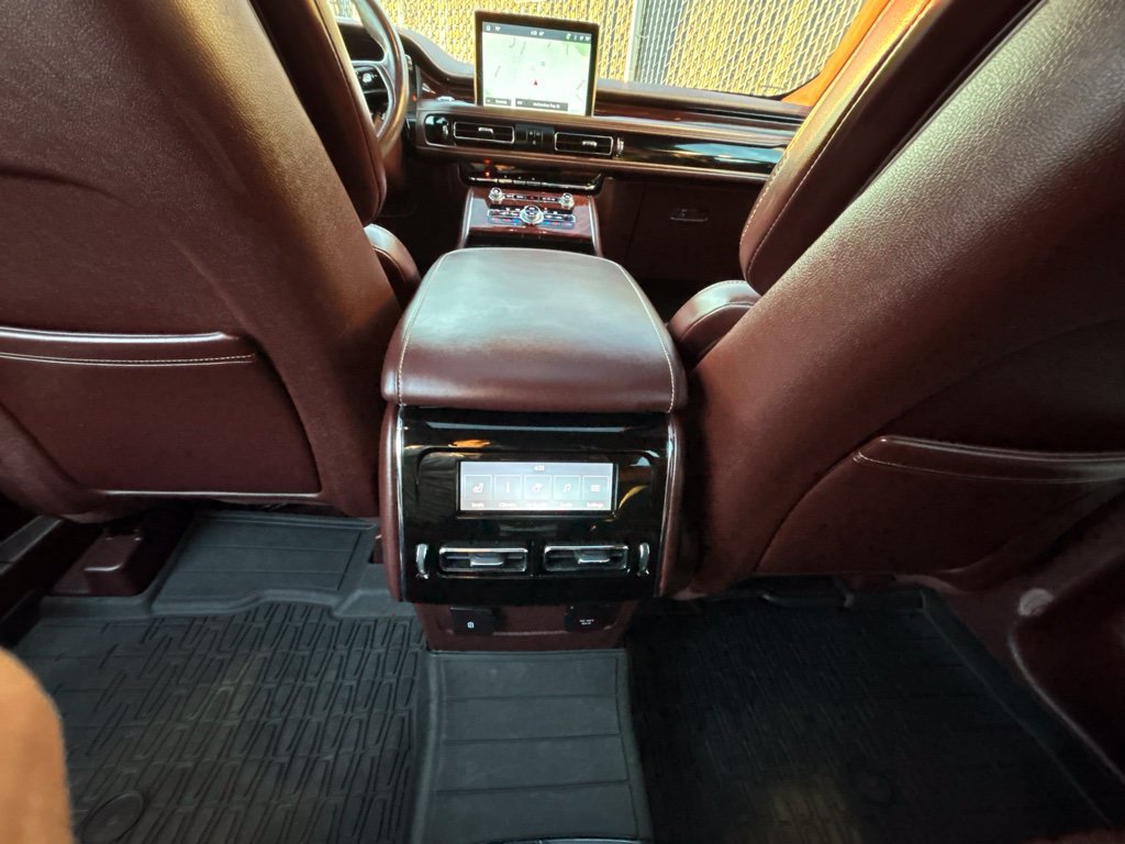 Certified 2021 Lincoln Aviator Black Label w/ Dynamic Handling Package AWD/4WD image 14