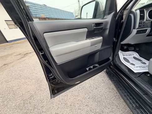 Used 2013 Toyota Sequoia SR5 w/ Premium Pkg image 51