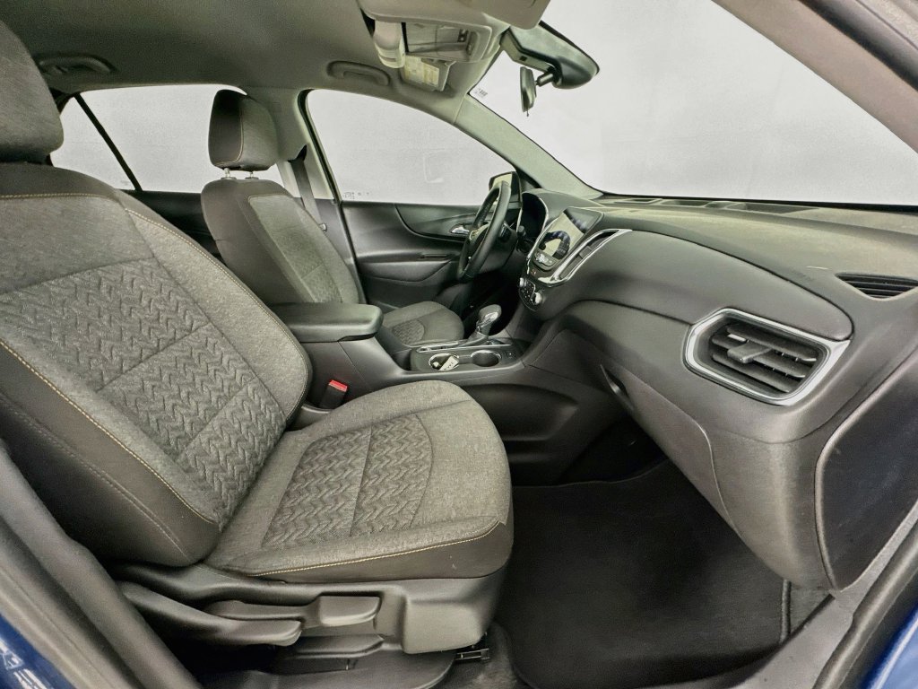 Used 2024 Chevrolet Equinox LT FWD image 35