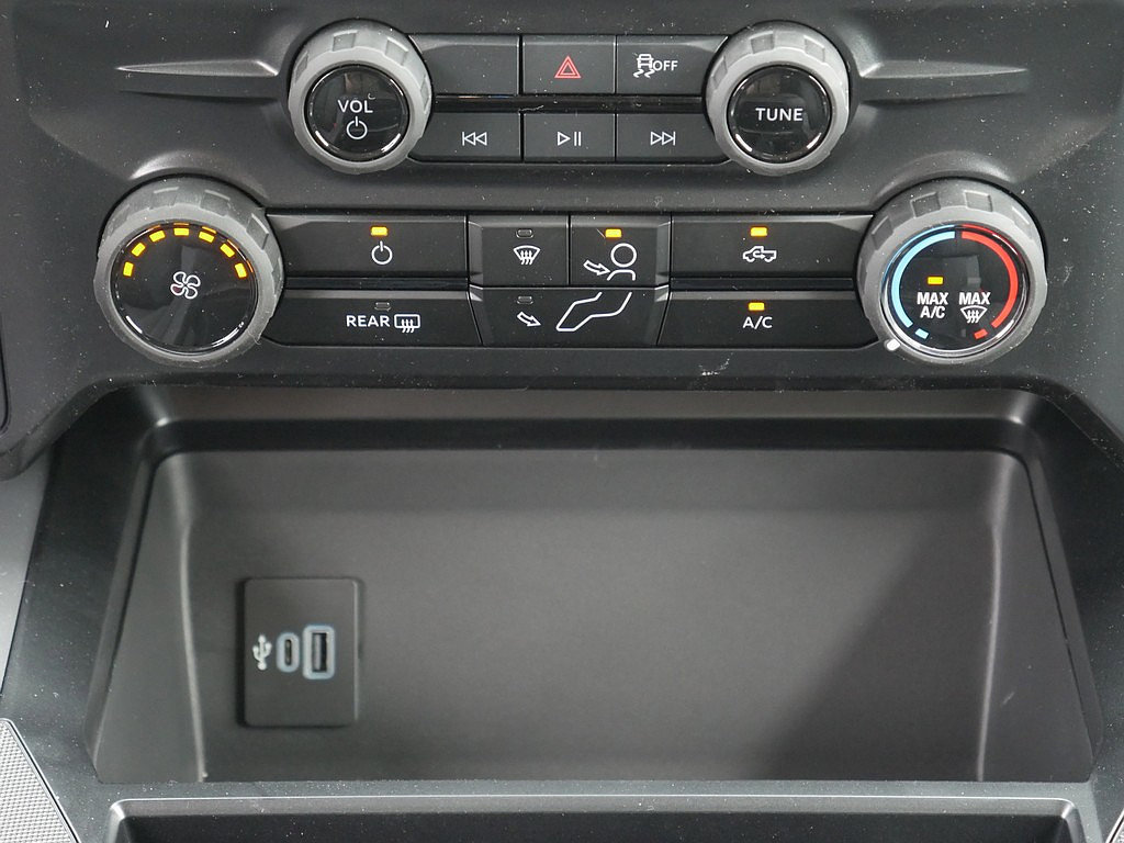 New 2026 Ford F250 XLT AWD/4WD image 23