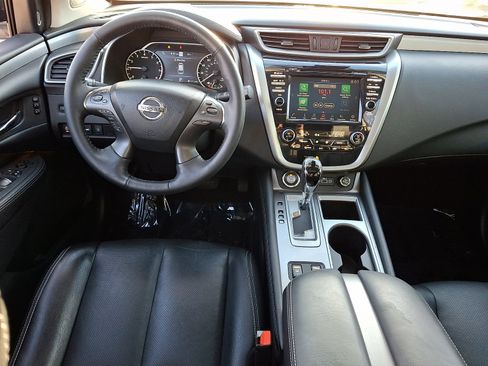 Used 2020 Nissan Murano SL w/ Moonroof Package image 12