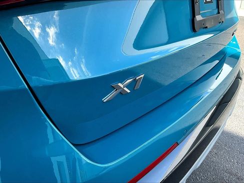 Certified 2025 BMW X1 xDrive28i image 9