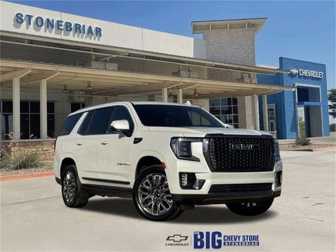 Used 2024 GMC Yukon Denali Ultimate image 1