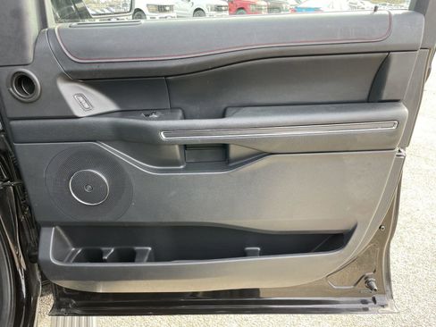 Certified 2022 Ford Expedition Limited image 56
