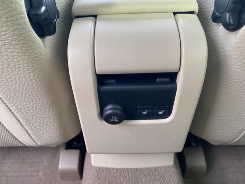 Used 2012 Volvo XC60 T6 AWD/4WD image 25