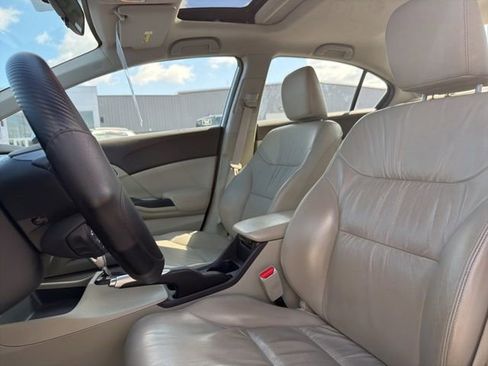 Used 2012 Honda Civic EX-L image 11