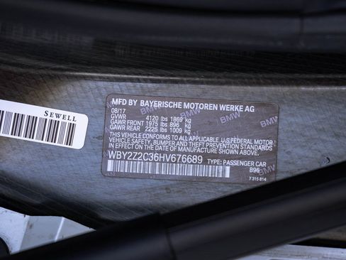 Used 2017 BMW i8 image 27