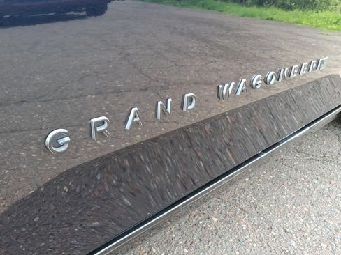 Certified 2024 Jeep Grand Wagoneer L Series II w/ Quick Order Packagew 28T AWD/4WD image 10