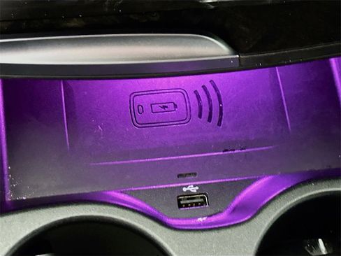 Used 2023 BMW 540i xDrive w/ M Sport Package image 30