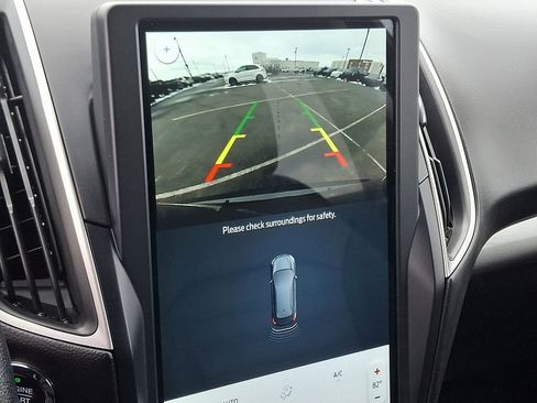 Certified 2023 Ford Edge SEL image 17