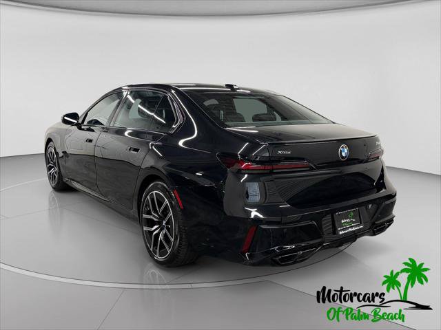Used 2024 BMW 760i xDrive w/ Executive Package AWD/4WD image 3