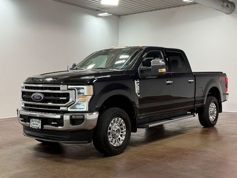 Used 2020 Ford F350 Lariat w/ Lariat Ultimate Package image 7