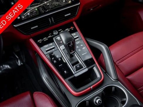 Used 2023 Porsche Cayenne Platinum Edition AWD/4WD image 37