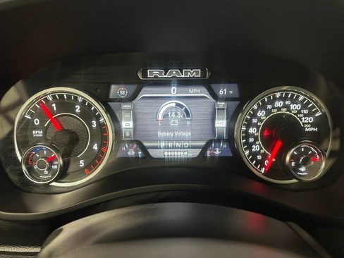 Used 2024 RAM 3500 Laramie image 25