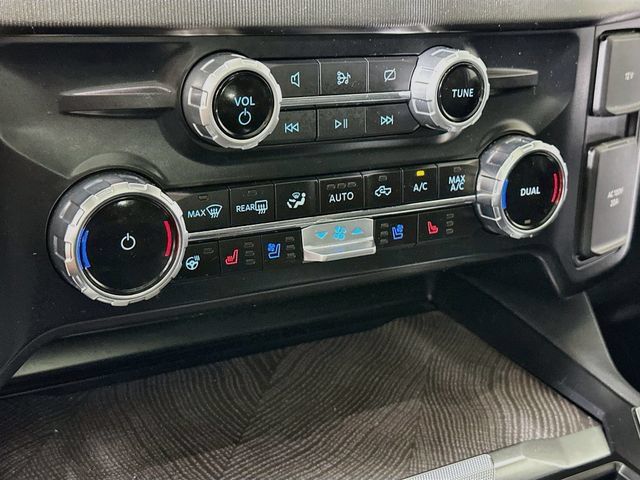 Used 2023 Ford F250 Platinum AWD/4WD image 21