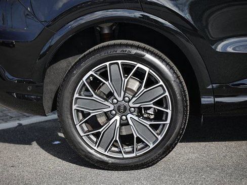 Certified 2025 Audi Q5 Premium Plus w/ Premium Plus image 6