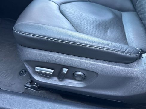 Used 2023 Toyota Camry XSE image 14