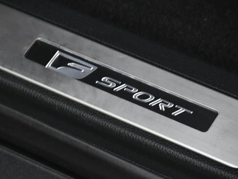 Used 2024 Lexus LX 600 F Sport image 12