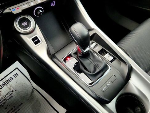 Used 2024 Dodge Hornet R/T w/ Tech Pack w/o Parking image 15