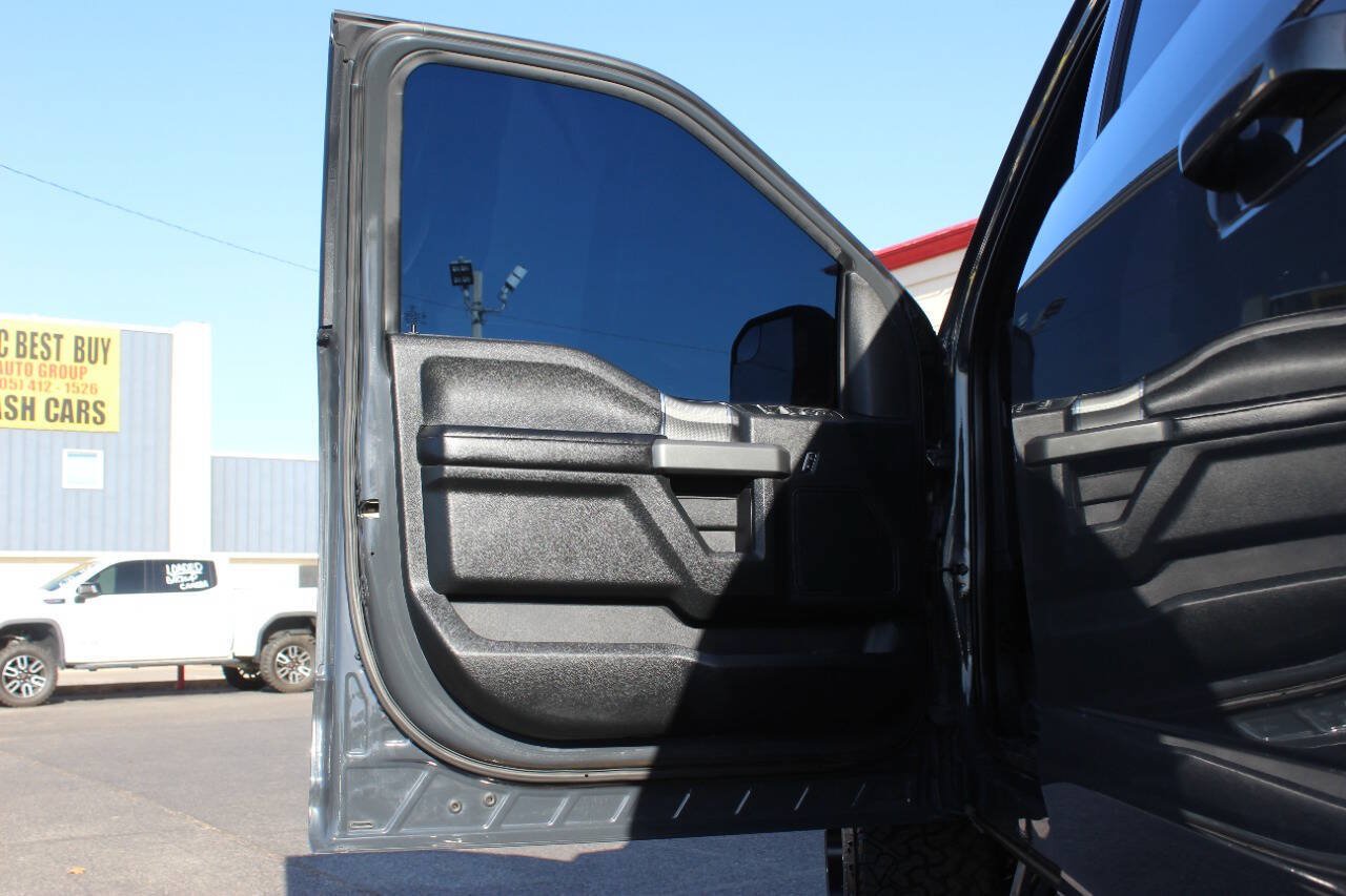 Used 2016 Ford F150 XLT w/ Equipment Group 302A Luxury AWD/4WD image 17