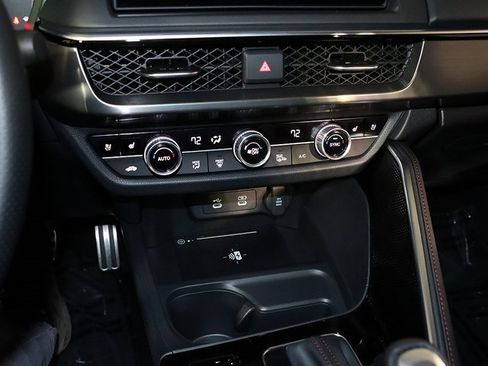 Certified 2025 Acura ADX A-Spec image 19