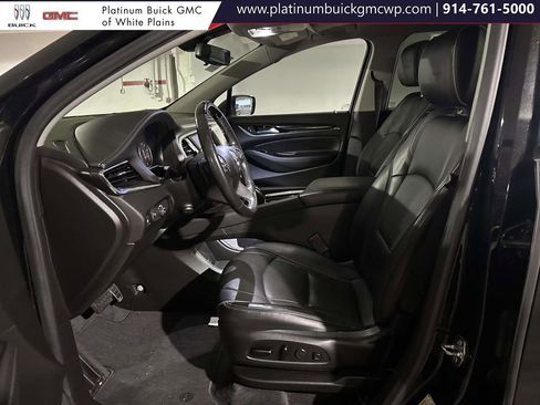 Used 2021 Buick Enclave Avenir w/ Avenir Technology Package image 12