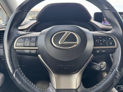 Used 2019 Lexus RX 350 FWD w/ Accessory Package image 9