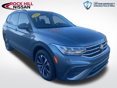 Used 2024 Volkswagen Tiguan S image 1