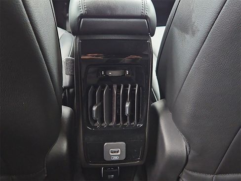 New 2026 Jeep Compass Latitude image 19