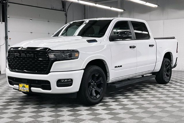 Used 2025 RAM 1500 Big Horn AWD/4WD image 13
