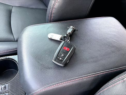 Used 2022 Toyota 4Runner TRD Pro image 15