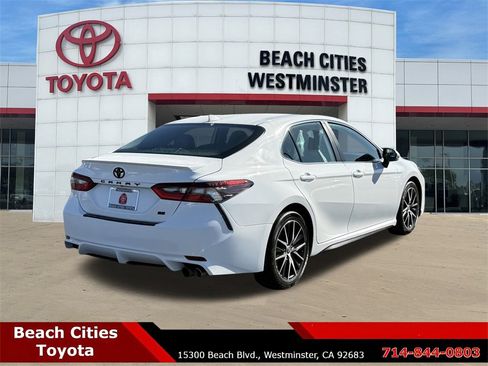 Certified 2023 Toyota Camry SE image 12