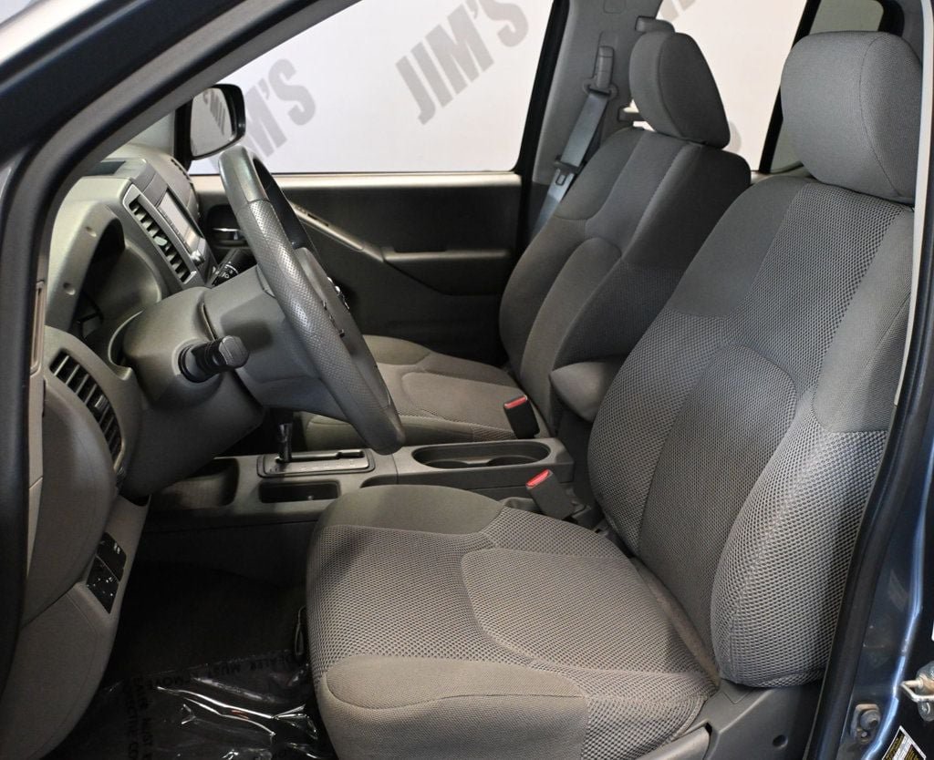 Used 2019 Nissan Frontier SV RWD image 16