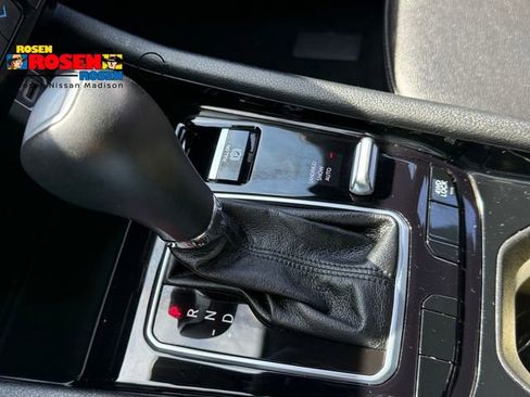 Used 2025 Jeep Compass Limited AWD/4WD image 20