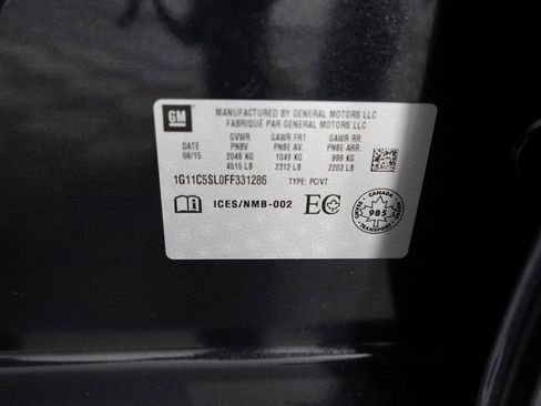 Used 2015 Chevrolet Malibu LT image 32