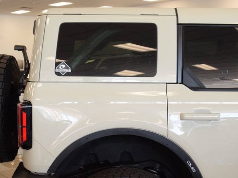 Used 2025 Ford Bronco Outer Banks AWD/4WD image 60