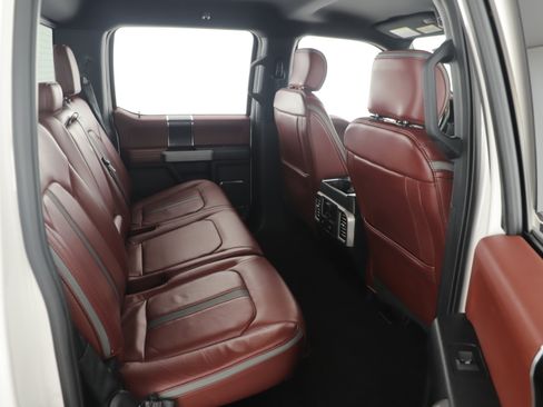 Certified 2018 Ford F150 Platinum w/ Equipment Group 701A Luxury image 25