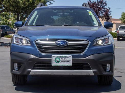Used 2022 Subaru Outback Limited AWD/4WD image 2