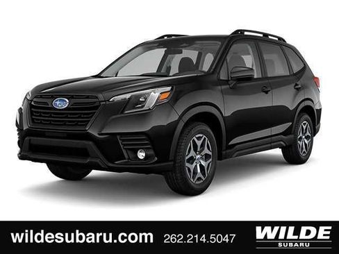 Used 2023 Subaru Forester Premium AWD/4WD image 1