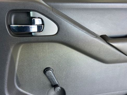 Used 2012 Nissan Frontier S RWD image 18