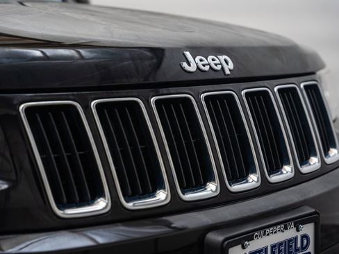 Used 2016 Jeep Grand Cherokee Laredo AWD/4WD image 12