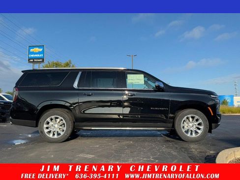 New 2026 Chevrolet Suburban Premier image 29