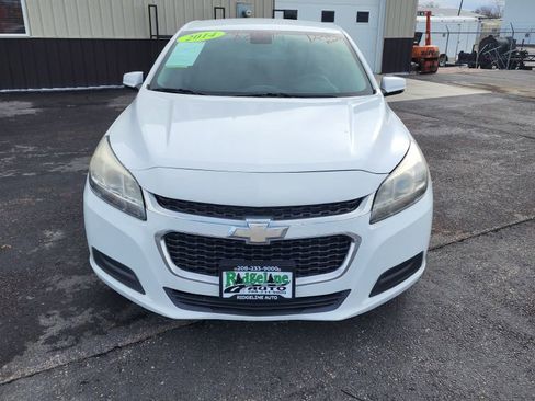 Used 2014 Chevrolet Malibu LT w/ Power Convenience Package image 3