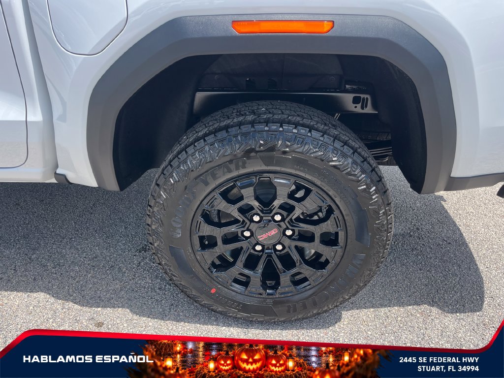 New 2026 GMC Canyon Elevation RWD image 9
