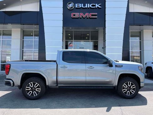 Used 2024 GMC Sierra 1500 AT4 w/ Technology Package AWD/4WD image 2